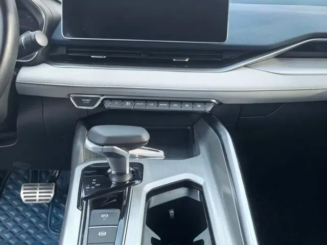 Geely Xingrui — Фото автомобиля 9