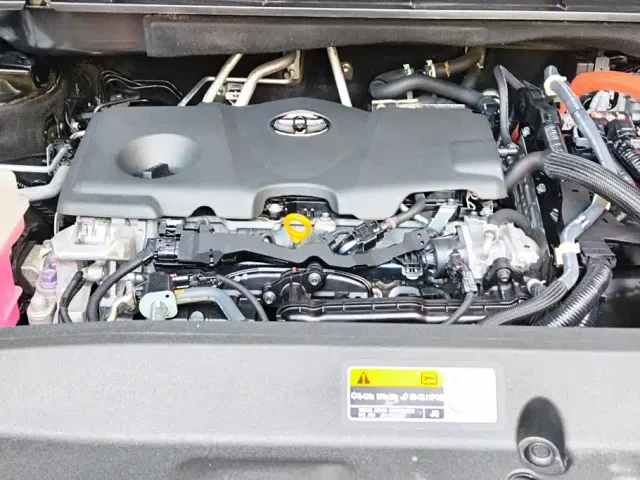 Toyota Highlander — Фото автомобиля 10