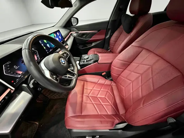 BMW 5 Series — Фото автомобиля 4