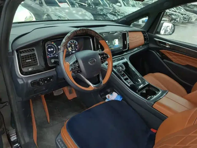 GAC Trumpchi M8 — Фото автомобиля 9