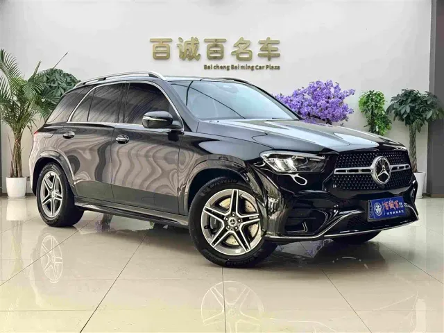 Mercedes-Benz GLE-Class — Фото автомобиля 3