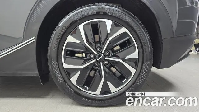 Kia EV6 — Фото автомобиля 6