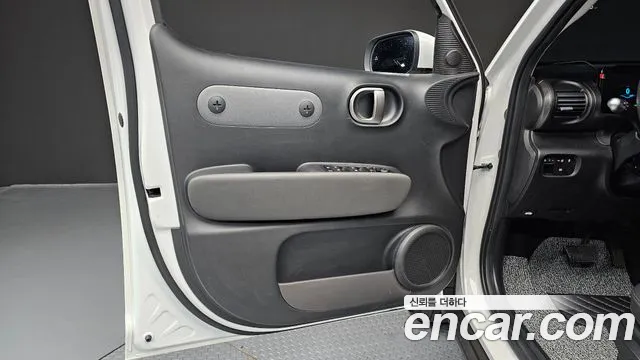Hyundai Casper Electric — Фото автомобиля 13