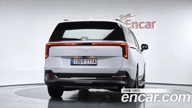Kia Canival Новый Carnival 4 поколение Дизель 9 мест Noblesse — Фото автомобиля 3