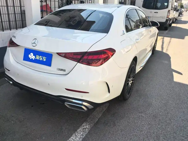 Mercedes-Benz C-Class — Фото автомобиля 3