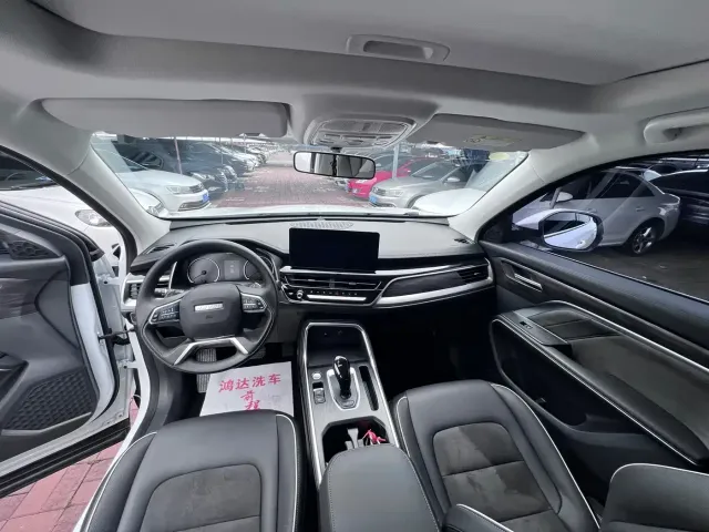 Haval Haval H6 2023 National Trend Edition 1.5T Automatic Urban — Фото автомобиля 9