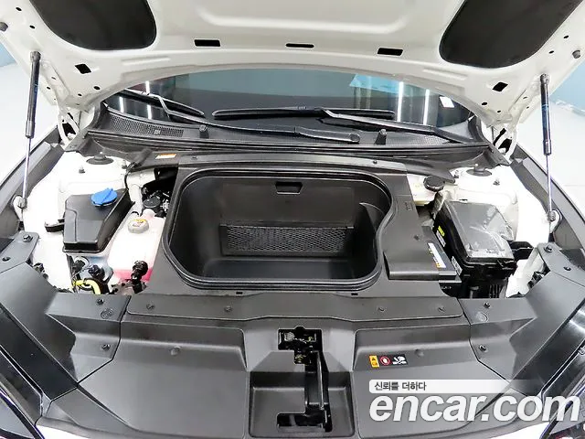 Hyundai Ioniq 6 — Фото автомобиля 6