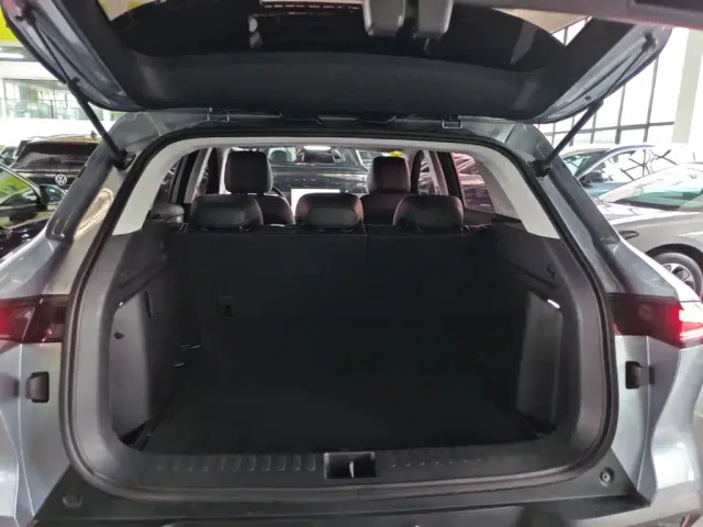 Baojun Yunhai — Фото автомобиля 18