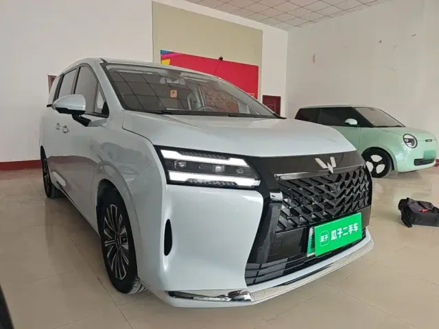 Wuling Motors Xingguang 730 New Energy 2025 Model Plug-in Hybrid Base Version — Фото автомобиля 3
