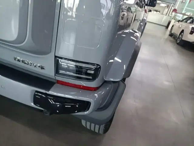 iCAR V23 — Фото автомобиля 7