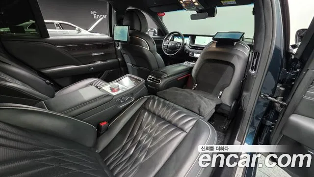 Genesis G90 Бензин 3.5 турбо AWD — Фото автомобиля 10