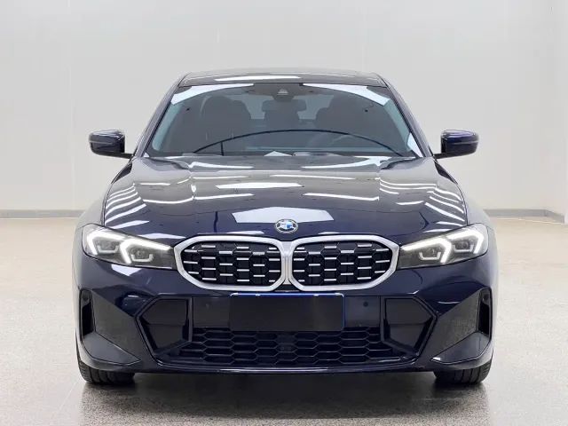 BMW 3 Series — Фото автомобиля 2