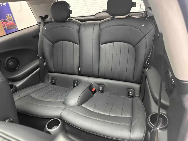 MINI Hatch — Фото автомобиля 8