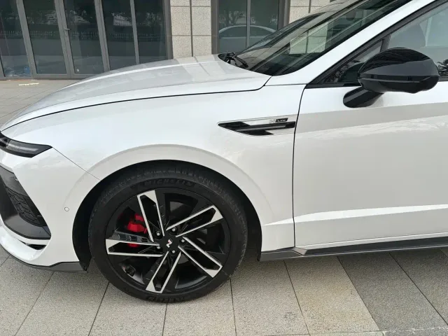 Hyundai Sonata — Фото автомобиля 5