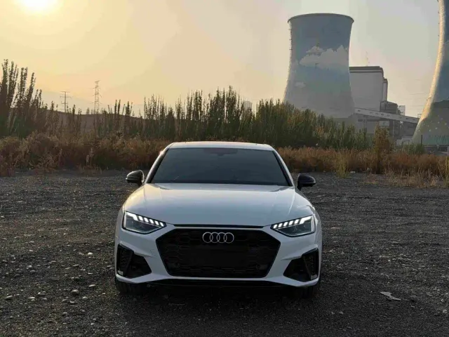 Audi A4L — Фото автомобиля 2