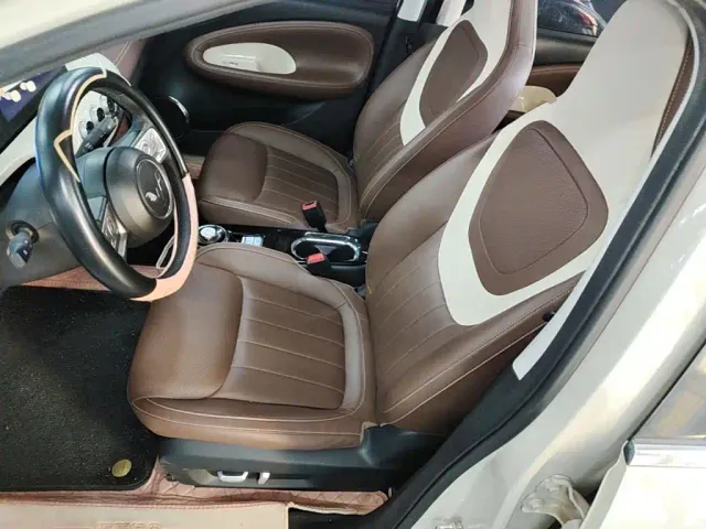 Wuling Bingo — Фото автомобиля 14