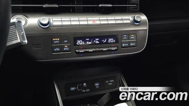 Hyundai Kona Kona (SX2) Бензин 2.0 2WD — Фото автомобиля 25