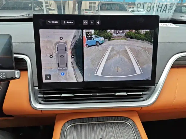 Dongfeng eπ 008 — Фото автомобиля 12