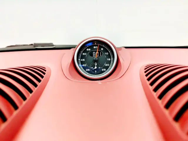 Porsche 718 — Фото автомобиля 14
