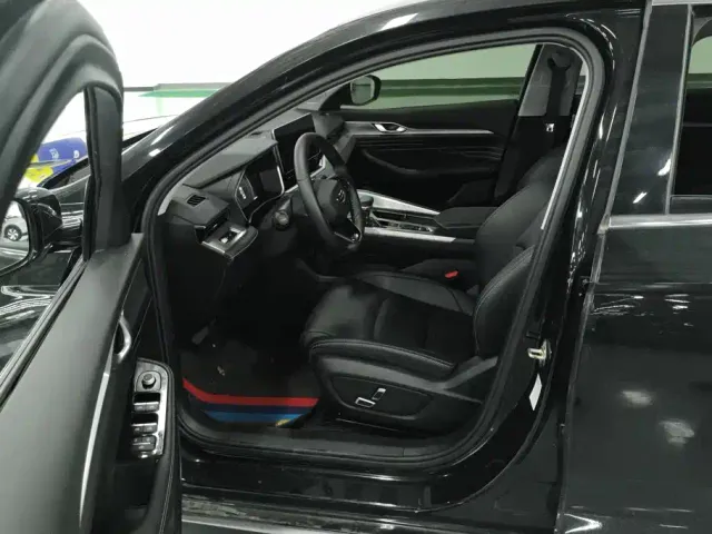 Geely Xingrui — Фото автомобиля 9