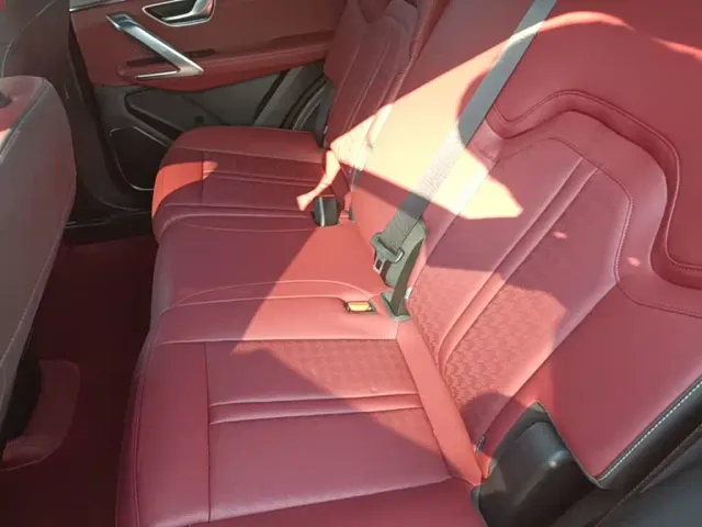 Jetour X70 Plus — Фото автомобиля 16