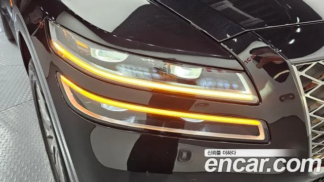 Genesis GV80 2.5T Бензин 2WD — Фото автомобиля 21