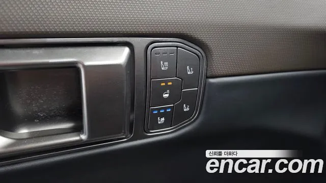 Kia EV4 — Фото автомобиля 30