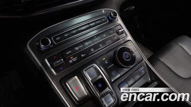 Hyundai Santa Fe Santa Fe (New) — Фото автомобиля 22