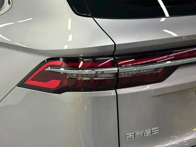 Geely Xingyue L — Фото автомобиля 14