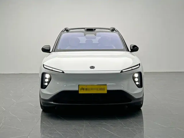 Nio ES6 — Фото автомобиля 2
