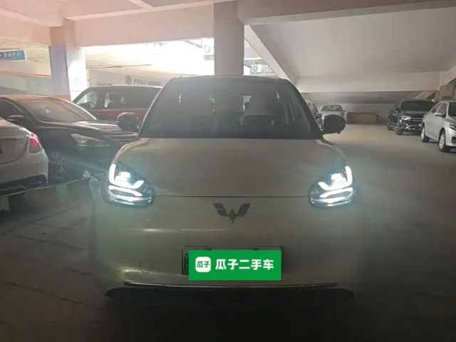 Wuling Bingo — Фото автомобиля 2