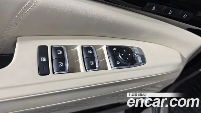 Kia Carnival 4th Gen — Фото автомобиля 30