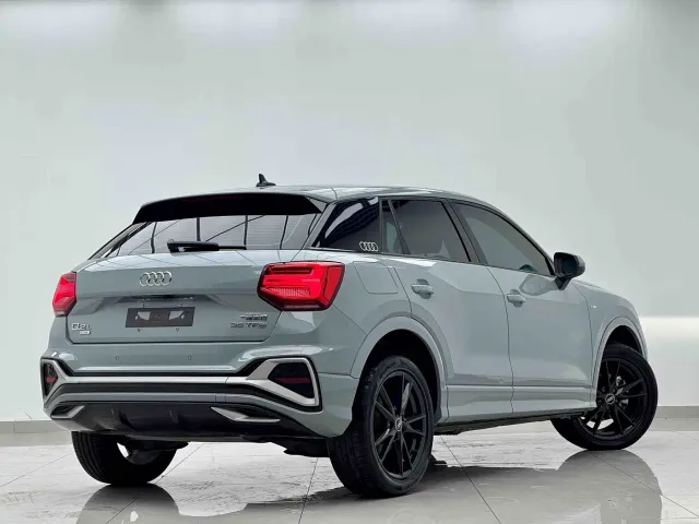 Audi Q2L — Фото автомобиля 3