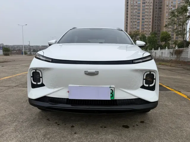 Geely Geometry E Firefly — Фото автомобиля 2