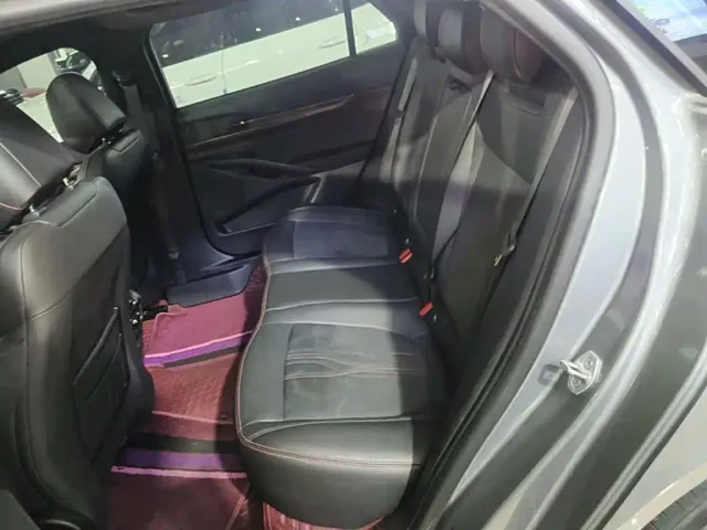 Ford Mondeo — Фото автомобиля 16
