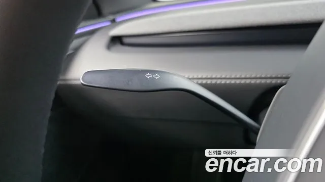 Tesla Model Y — Фото автомобиля 19