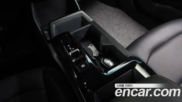 KG_Mobility_Ssangyong Torres Новый Torres Бензин 1.5 2WD — Фото автомобиля 9