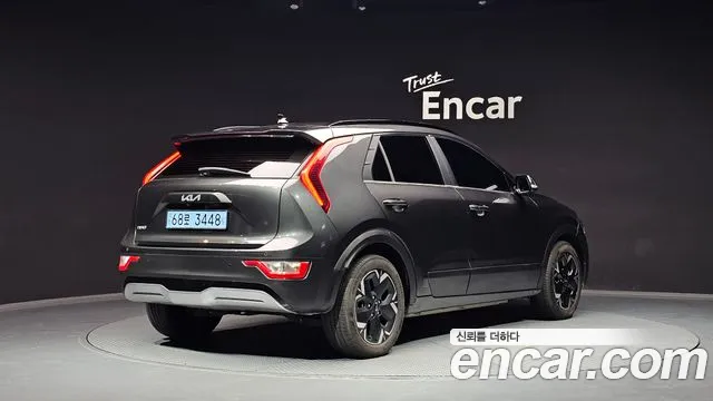 Kia Niro All Niro EV Air — Фото автомобиля 2