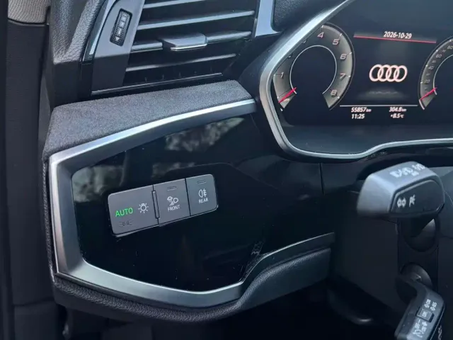 Audi Q3 — Фото автомобиля 14