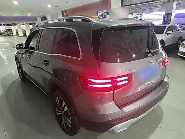Mercedes-Benz GLB-Class — Фото автомобиля 4