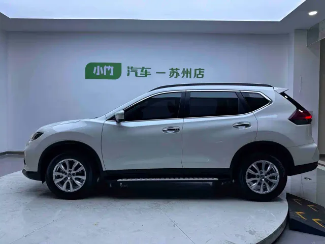 Nissan X-Trail — Фото автомобиля 7