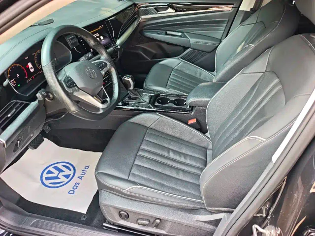 Volkswagen Passat — Фото автомобиля 7