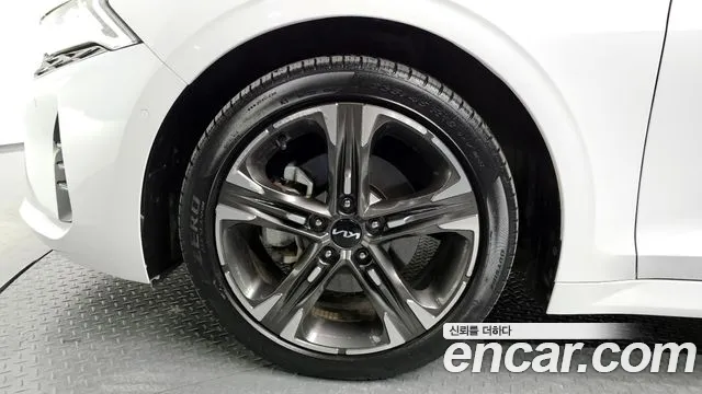 Kia K5 Signature — Фото автомобиля 5