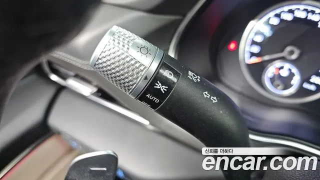 Genesis GV80 — Фото автомобиля 26