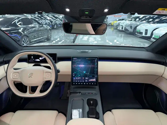 Nio ET5 Touring — Фото автомобиля 12