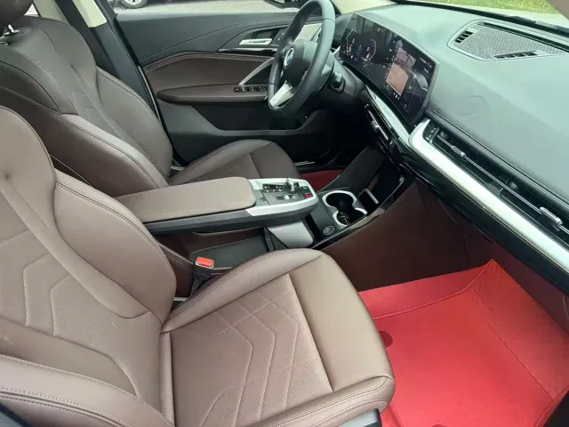 BMW X1 — Фото автомобиля 12