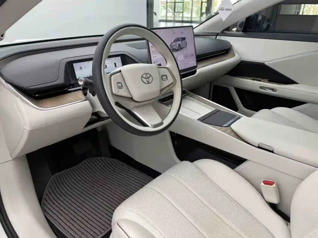 Toyota BoZhi 7 — Фото автомобиля 15
