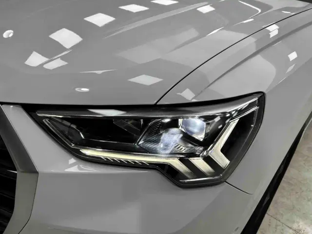 Audi Q3 — Фото автомобиля 24