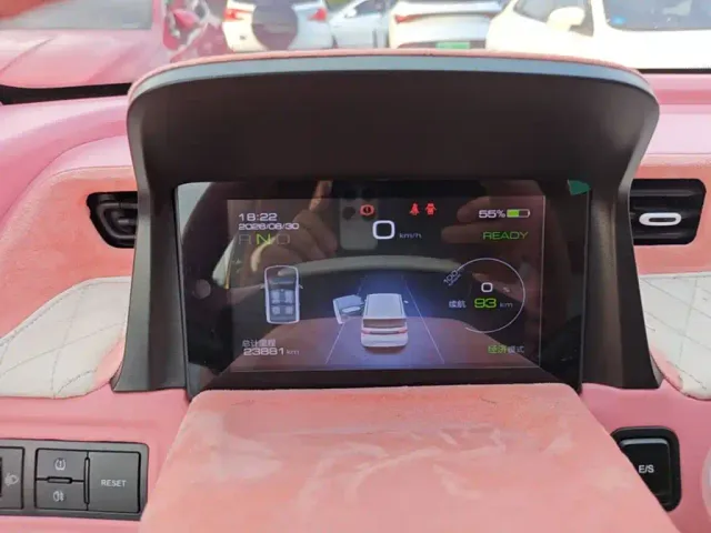 Wuling Hongguang Mini EV — Фото автомобиля 11