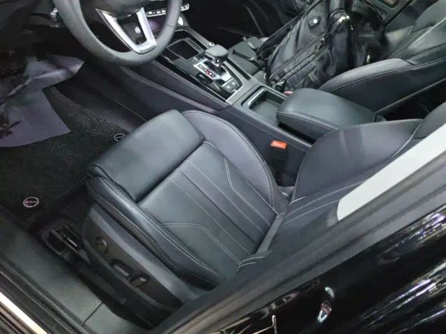 Audi Q5L — Фото автомобиля 14